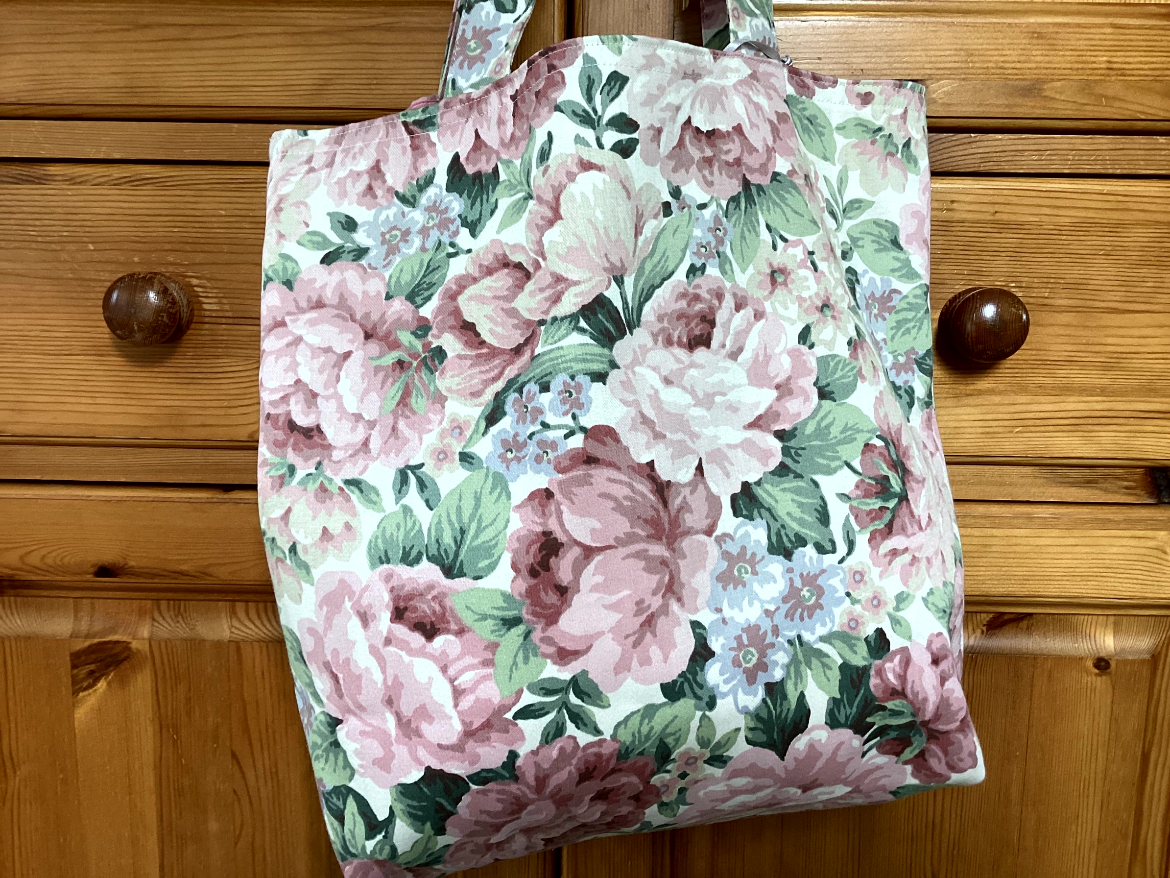 Tote Bag - large pink flowers